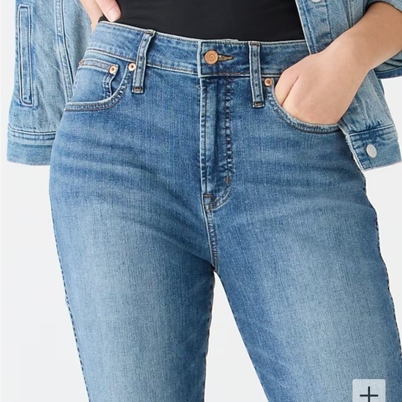J. Crew Curvy vintage slim-straight jean in Warm Surf wash - Picture 2 of 12